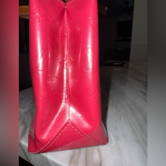 Authentic Pink Louis Vuitton Small Vernis Tote - Picture 5 of 10